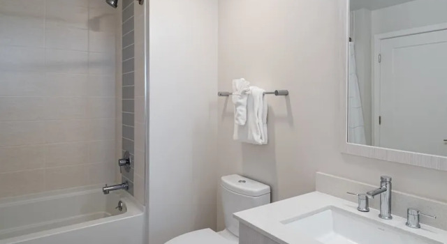 Двухместные апартаменты Luxury Global Luxury Suites Crystal City