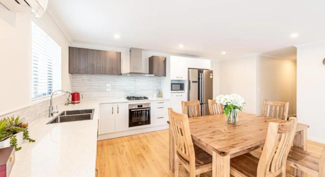 Апартаменты с 3 комнатами Whetu Whiti Apartment