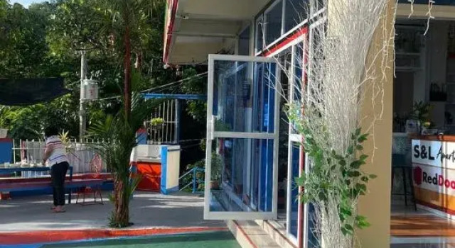 RedDoorz @ S & L Apartelle Daraga Albay