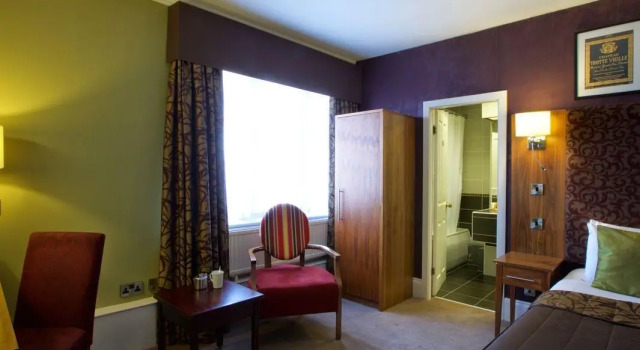 Номер Classic Derby Midland Hotel, BW Signature Collection
