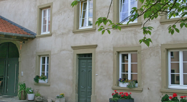 Greiweldenger Leit As, Rezerwuj Hotel Stadtbredimus 