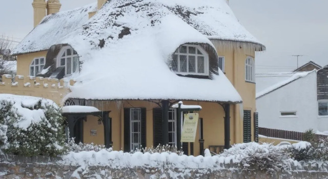 The Minadab Cottage, Забронировать Дом для отпуска Виллы Тинмут, рядом с Gales Hill, Вилла