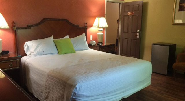 Sundial Lodge, Buchen Sie Gasthaus Motels in Redding, Motel