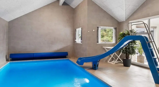 Коттедж 5 Star Holiday Home in Rodby