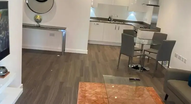 Апартаменты Inviting 4-bed Apartment in Dartford