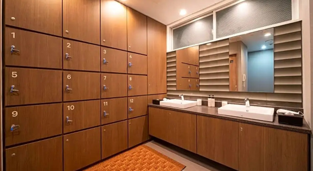 Super Hotel Marugame Ekimae, Book Hotel Hoteller i Shikoku med parkering, Parkering