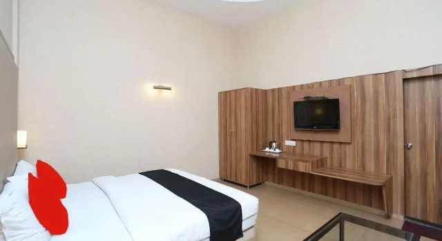 OYO Rooms Wireless Beltola, Varaa Hotelli 3 tähden hotellit kohteessa Assam, 3*