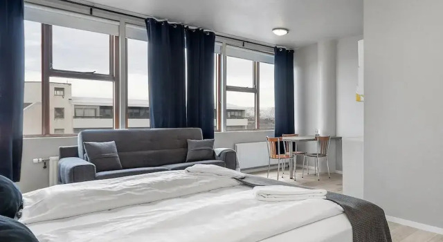 Семейная студия с частичным видом на море Iceland Comfort Apartments by Heimaleiga
