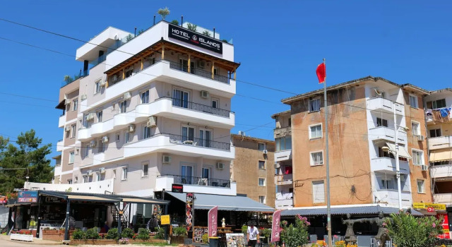 3 Islands 2 Hotel
