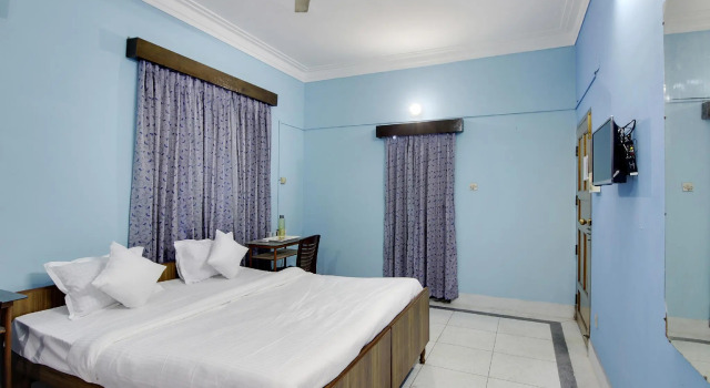 OYO 45323 Pogl Brahmaputra Guest House