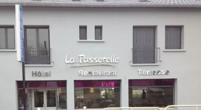 La Nouvelle Passerelle, Rezerwuj Hotel Hotele w Rhône z parkingiem, Parking