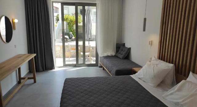 Полулюкс Melissa Apartments, Studios & Suites