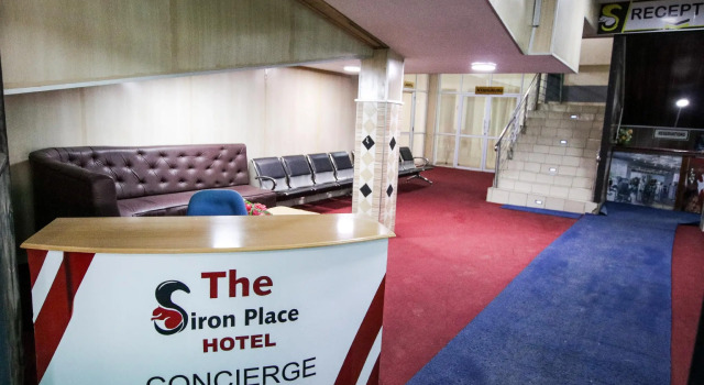 The Siron Place Hotel, Rezervovat Hotel Hotely v Nakuru s parkováním, Parkování