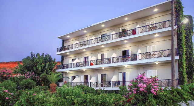 Студия Superior Цокольный этаж с видом на море Sea View Hotel & Apartments