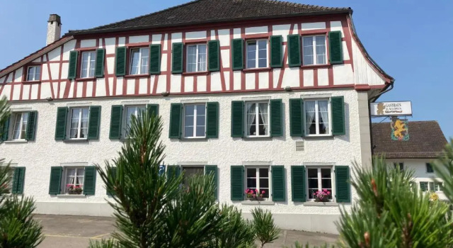 Gasthaus zum Löwen, Varaa Hotelli Neftenbach Zürich