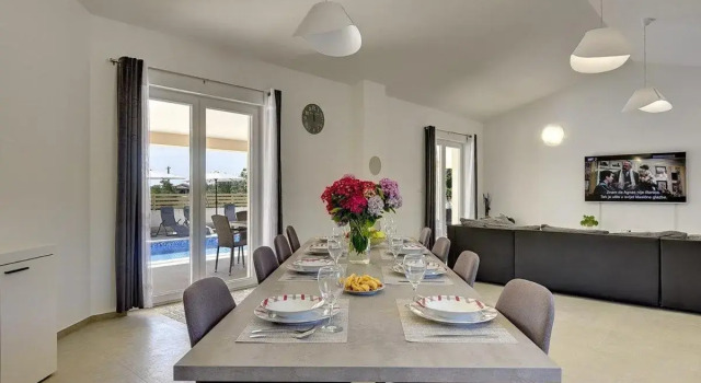 Villa Lu, Prenota Villa Divsici Istria centrale