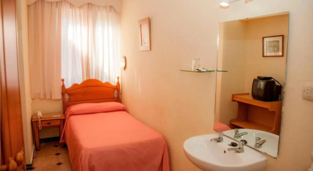 Одноместный номер Standard Hostal París