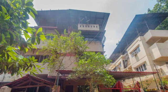 Madam Re Hospitality Bhandup By OYO Rooms
