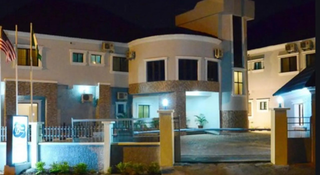 Bjorne Suites