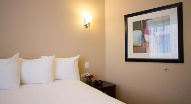 Люкс Glenwood Inn & Suites