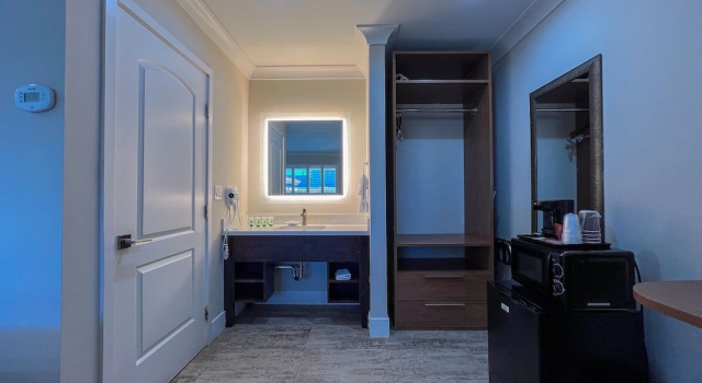 Четырёхместный номер Premium Greenwich Inn