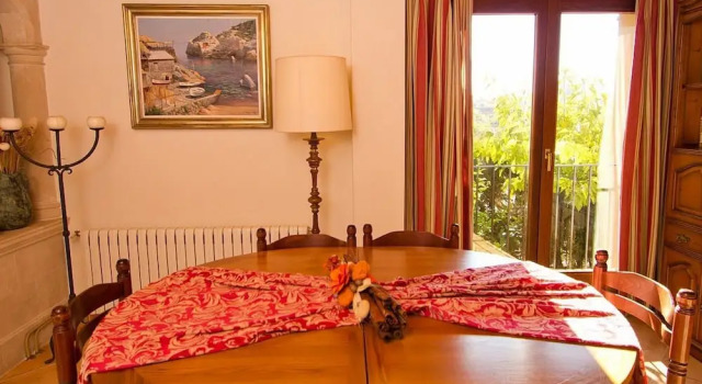 Romantic Villa With Pool in the Center of the Beautiful Valldemossa, Book Villa Valldemossa 
