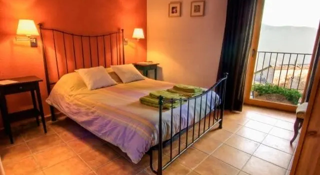 Casa Massa, Varaa Hotelli Baro Pallars Sobirà