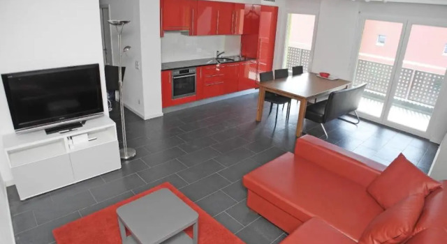 Casa Jorio App 9999, Prenota Hotel Hotel a Canton Ticino con parcheggio, Parcheggio