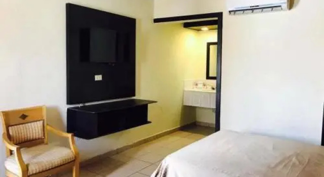 Hotel Fontana Inn, Book Hotel Hoteller i Matamoros med pool, Swimmingpool