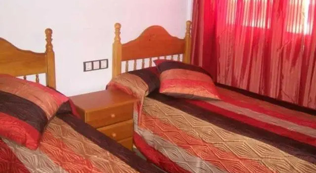 Apartamentos Albamar II