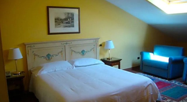 Hotel La Loggia, Book Hotel Mestrino 