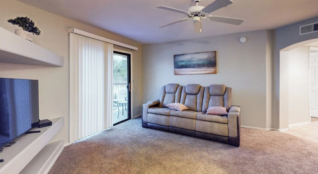 2BR Condo in Fountain Hills w/ Mountain Views, Book Lejlighed Fountain Hills 