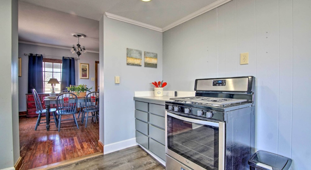 Quiet Family Home - 12 Miles to Pomona State Park!, Prenota Casa vacanze Osage City Stati Uniti