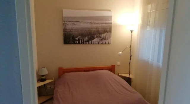 Appartement T2 cabine, capacité 4 personnes, à 600 m de la plage
