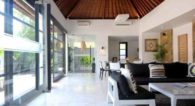 Вилла с 3 комнатами Akara Villa