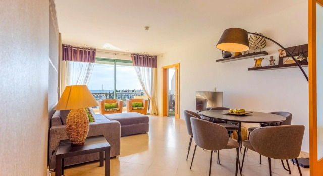 VilamouraSun Aquamar 406 - Picture Perfect Balcony With Marina View, Prenota Hotel Quarteira 