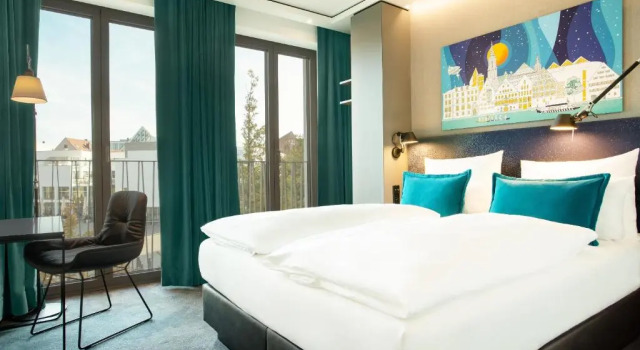 Двухместный номер Standard Motel One Ulm
