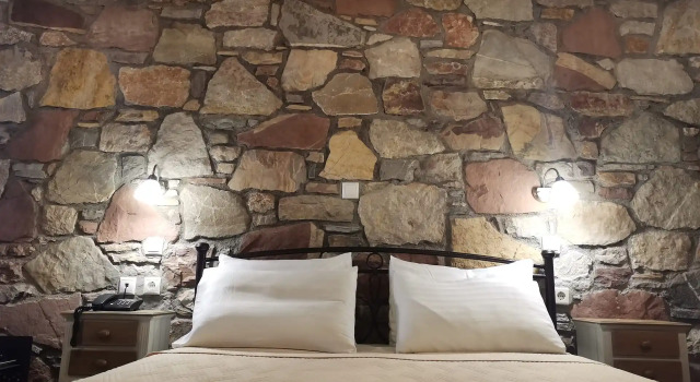 Трёхместный номер Standard с видом на горы Ataviros Hotel