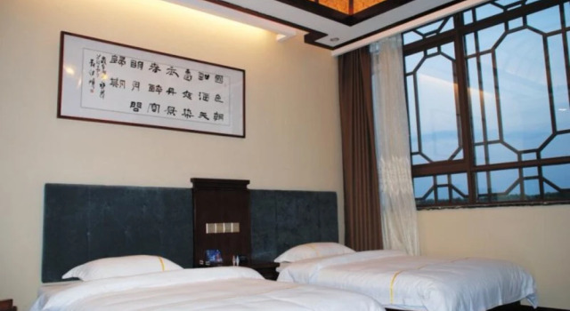Luoyang Qixianyuan Hotel, Rezervovat Hotel Luo-jang Henan