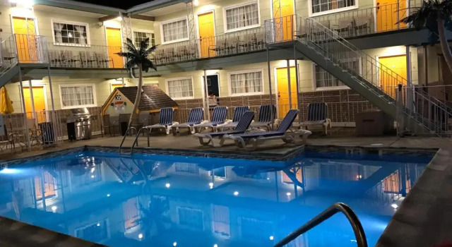 Sunrise Inn, Varaa Mini-hotelli Minihotellit kohteessa Wildwoods Beach, Mini-hotelli