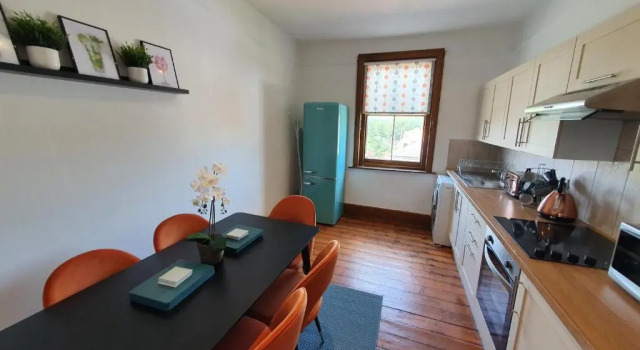 Апартаменты Stylish City Centre Apartment on the Kings Mile