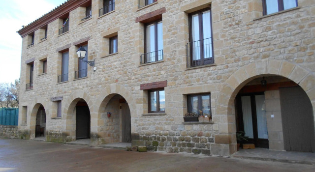 Apartamentos Turisticos Rio Gallego, Rezervați Apartament Ayerbe Pirineo Aragonés