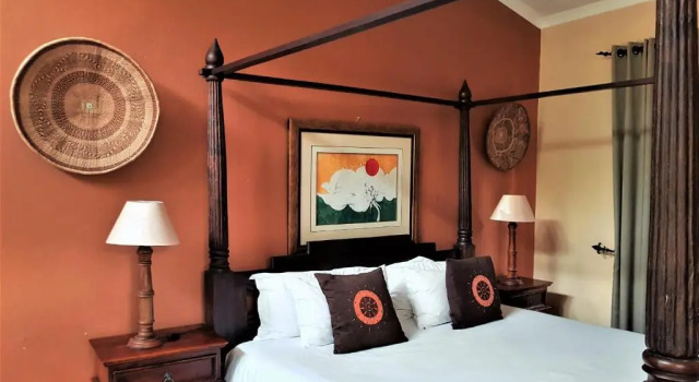 Люкс African Roots Guest House