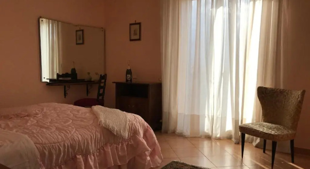 Taormina Etna View, Book Apartment Hotels in Sicily with Parking, Parking