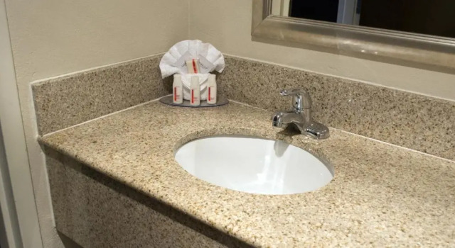Двухместный номер Standard Baymont by Wyndham East Windsor Bradley Airport