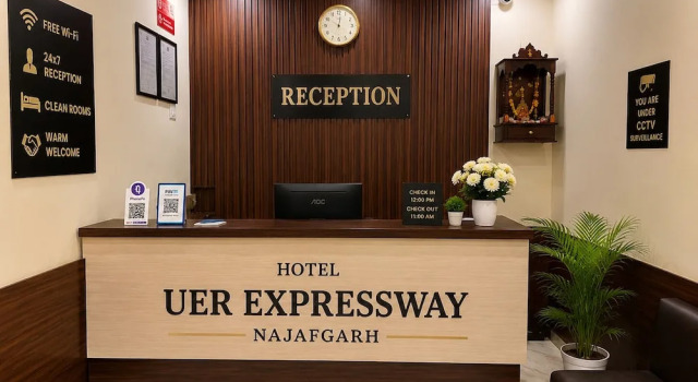 Hotel UER Expressway, Забронировать Отель Дели Национальный столичный округ Дели