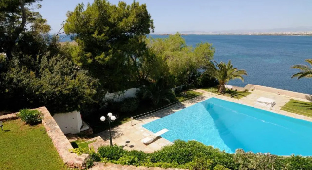 Kavouri Flat