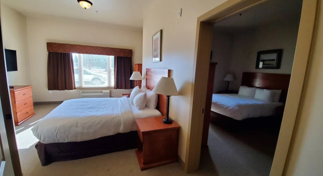Люкс с 2 комнатами Clarion Hotel & Suites Williston