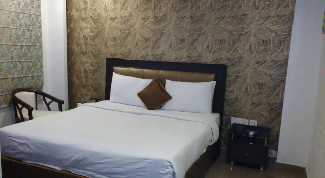 Двухместный номер Deluxe Collection O Kalka Ji Formerly Hotel Gera