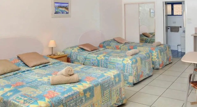 Четырёхместный номер Standard Yamba Twin Pines Motel
